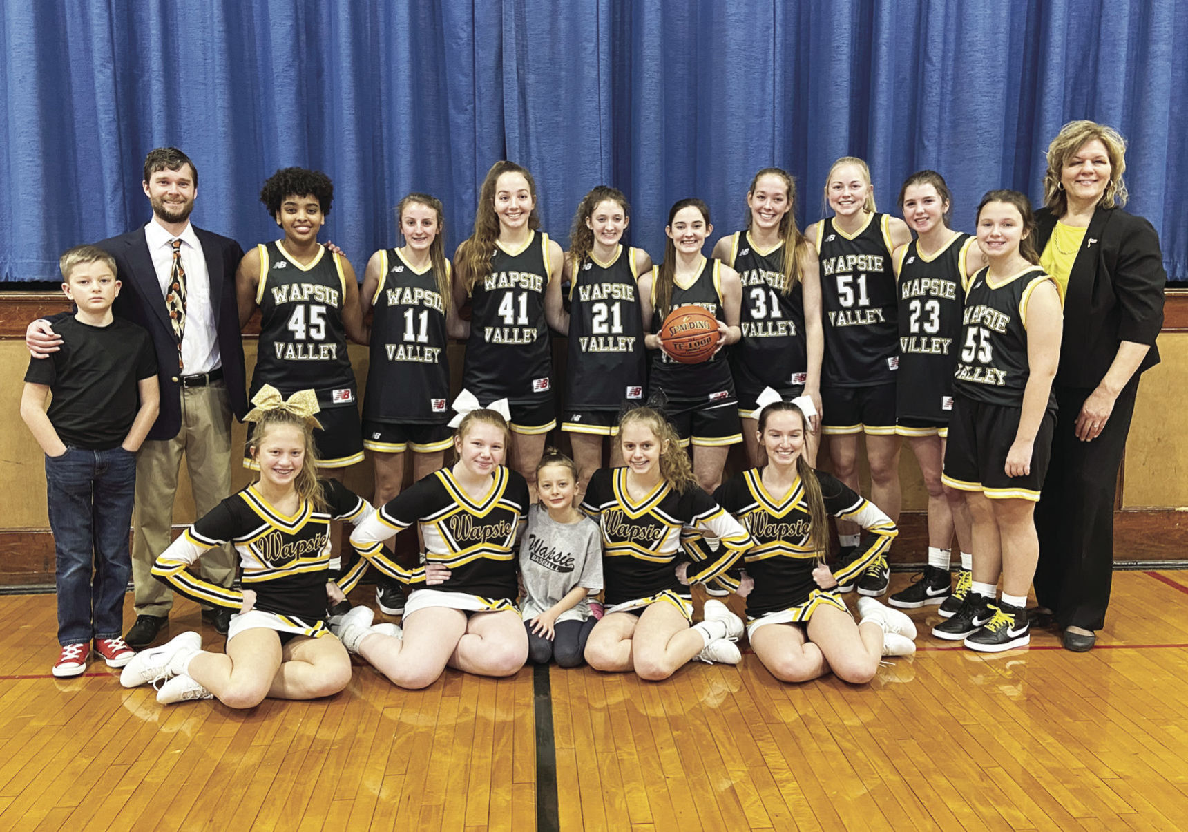 Area actors played Wapsie Valley team in 'New Providence' movie